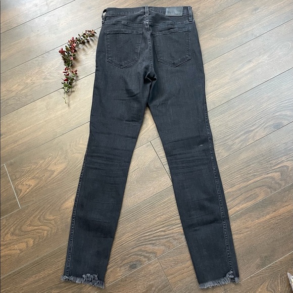 Madewell 10” high rise skinny jeans in Berkeley black - Picture 6 of 9